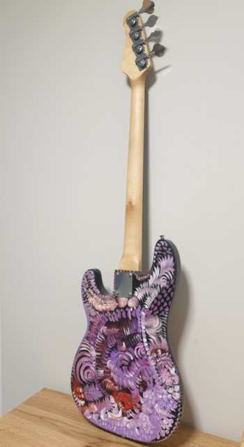 Gitara basowa – zdjęcie 9