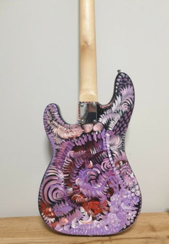 Gitara basowa – zdjęcie 10