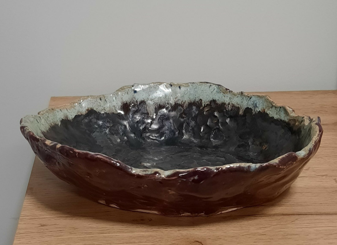 陶器のボウル